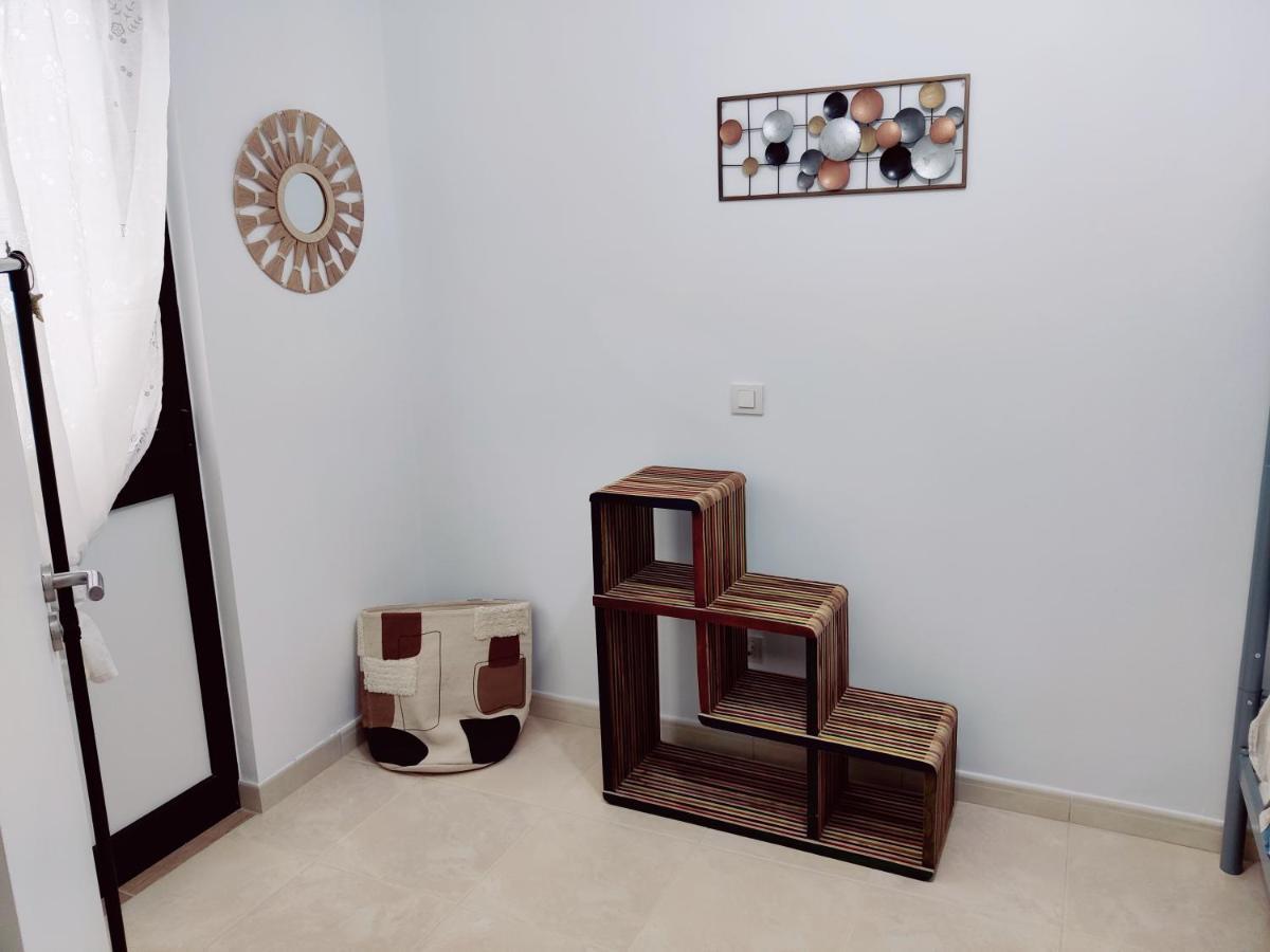 Maravilla Suite 140 M2 - 3 Bedrooms, Heated Pool طوستا ديل سيلونثيو المظهر الخارجي الصورة